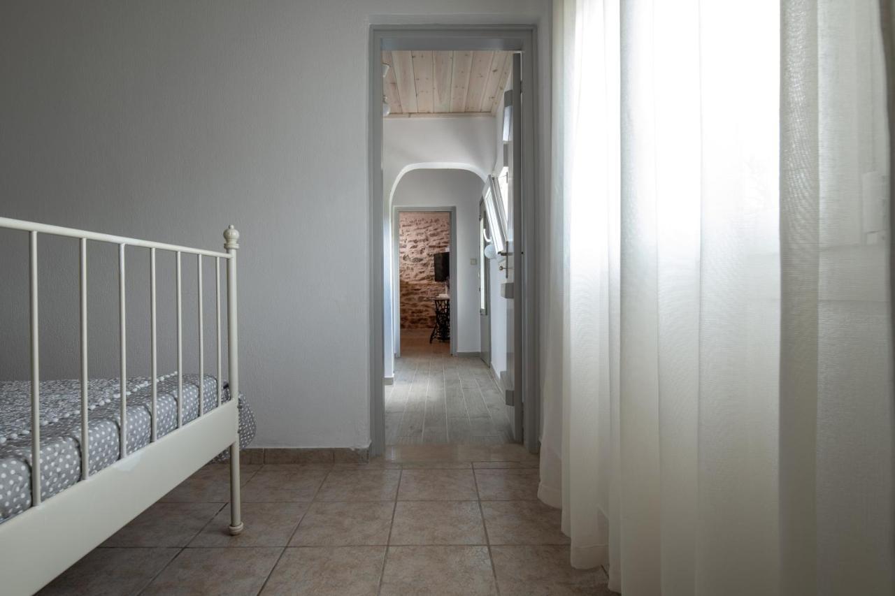 Agrikia Tis Vasilikis Apartment Ormilia Exterior photo